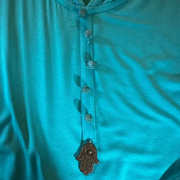 Loungewear  hooded caftan with Hamza ornament Size large - Picture 3 of 11